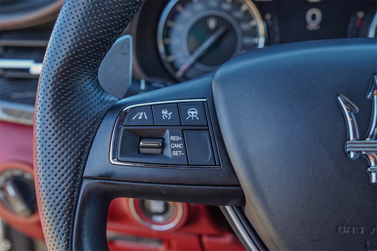 Used Car 2022 Maserati Quattroporte  Modena Q4 For Sale Under $50,000 In Austin, Texas