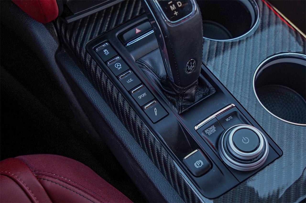 Used Car 2022 Maserati Quattroporte  Modena Q4 For Sale Under $50,000 In Austin, Texas