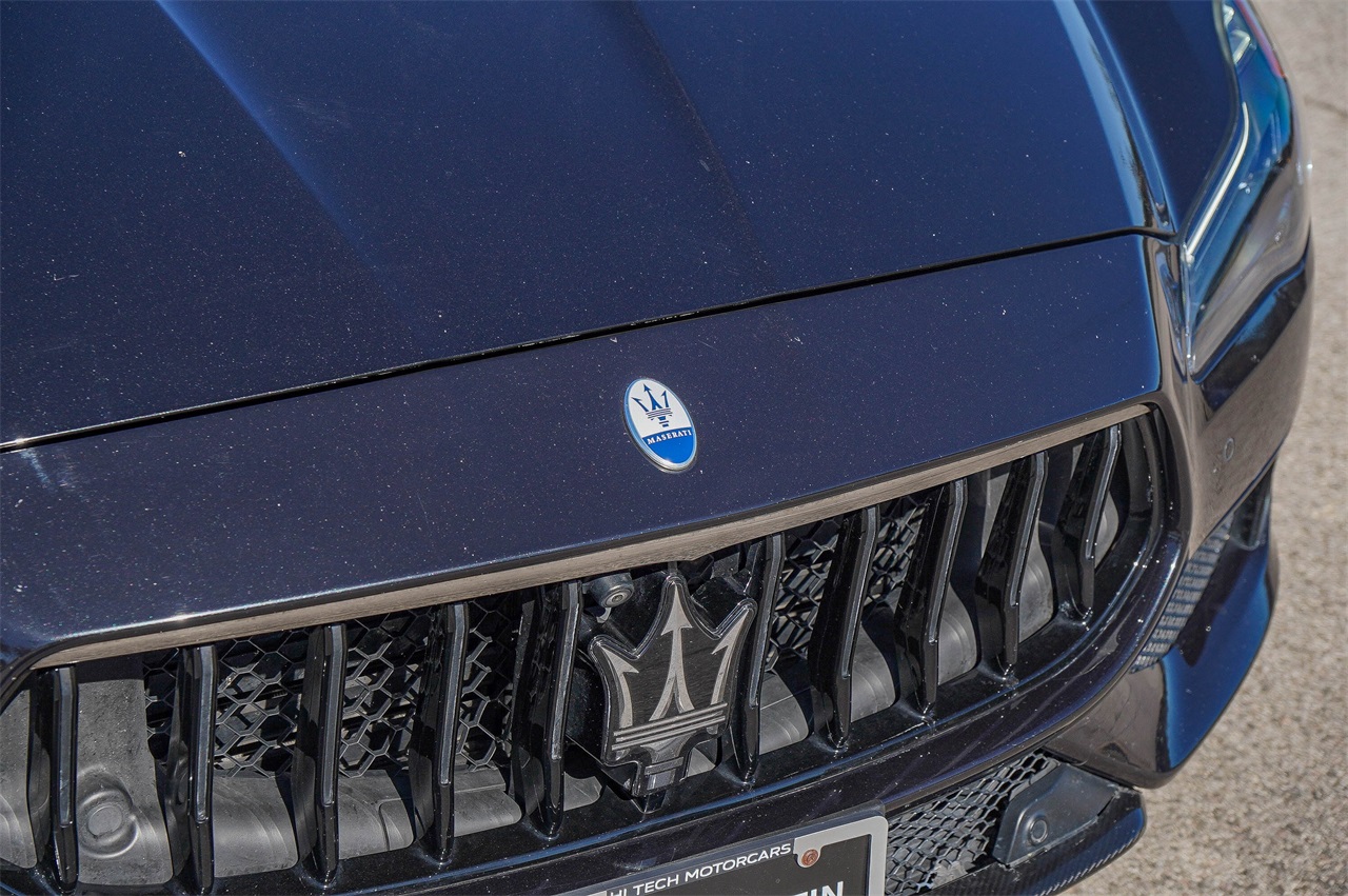 Used Car 2022 Maserati Quattroporte  Modena Q4 For Sale Under $50,000 In Austin, Texas