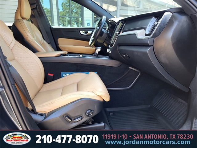 Used Car 2020 Volvo Xc60  T5 Inscription For Sale In San Antonio, Texas
