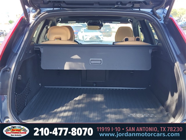 Used Car 2020 Volvo Xc60  T5 Inscription For Sale In San Antonio, Texas