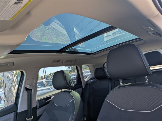 2024 Volkswagen Taos 1.5T SE Black at Stokes Volkswagen