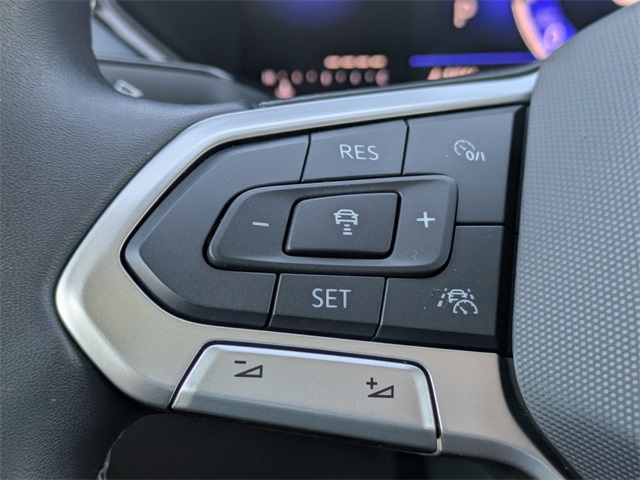 2024 Volkswagen Taos 1.5T SE Black at Stokes Volkswagen