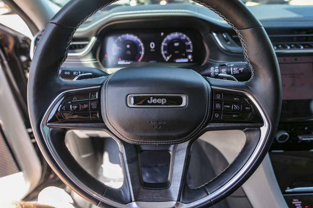 2022 Jeep Grand Cherokee L  Overland In Austin, Texas