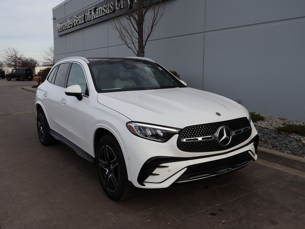 2026 Mercedes-Benz GLC 300 4MATIC
