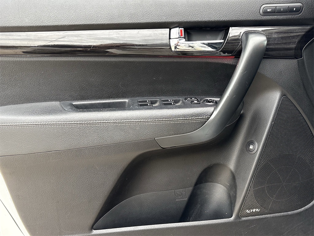 2013 Kia Sorento EX White at Parkway Family Mazda