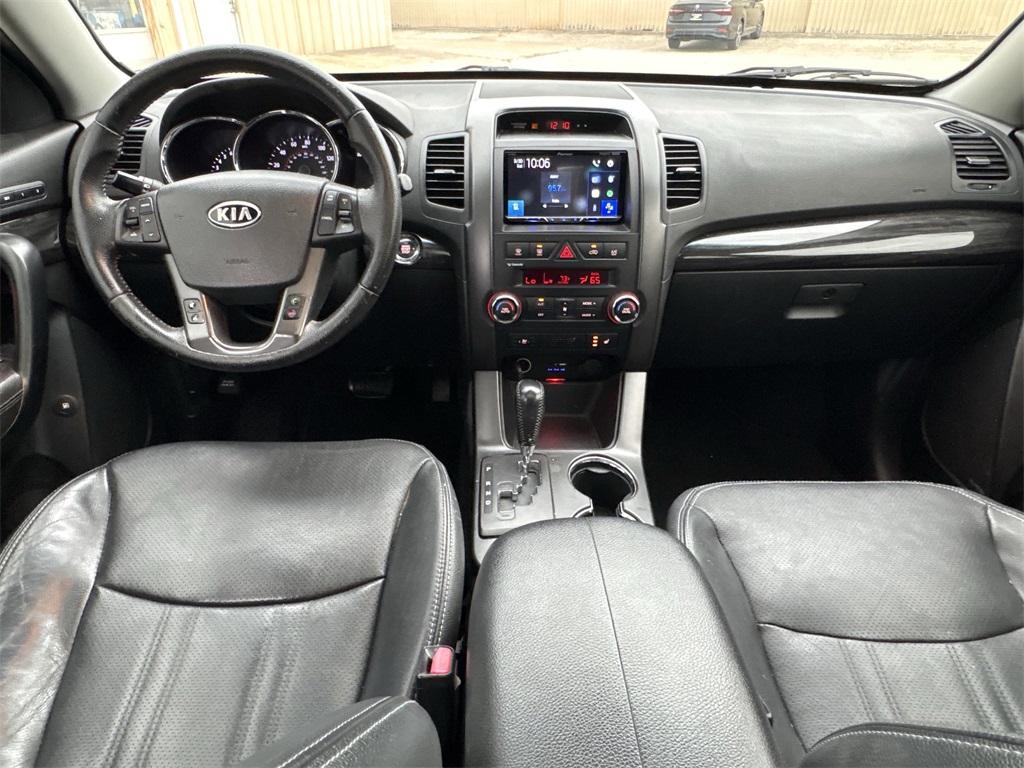 2013 Kia Sorento EX White at Parkway Family Mazda