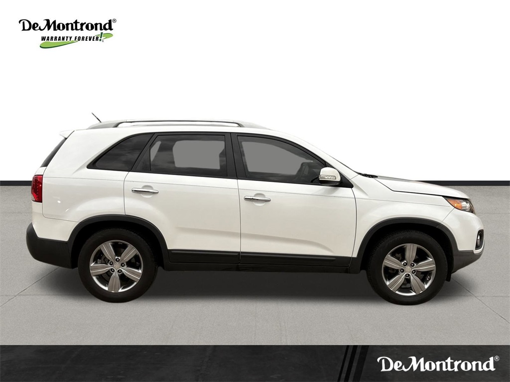 2013 Kia Sorento EX White at Parkway Family Mazda