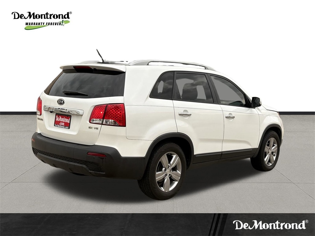 2013 Kia Sorento EX White at Parkway Family Mazda