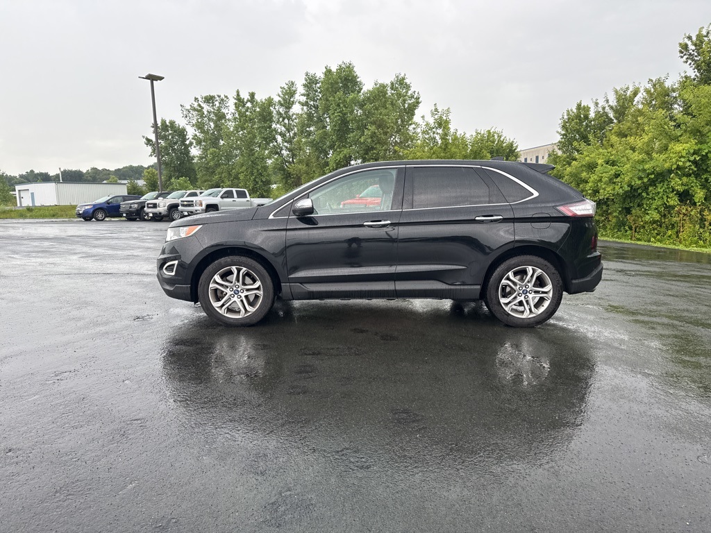 2016 Ford Edge