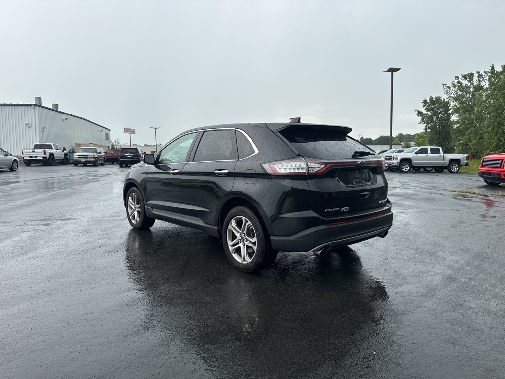 2016 Ford Edge