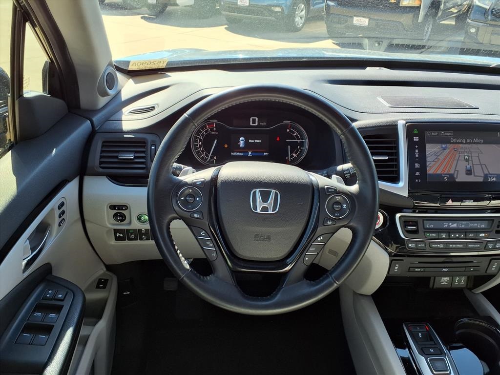 2016 Honda Pilot Touring Blue at Autostrade