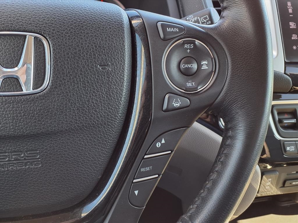 2016 Honda Pilot Touring Blue at Autostrade