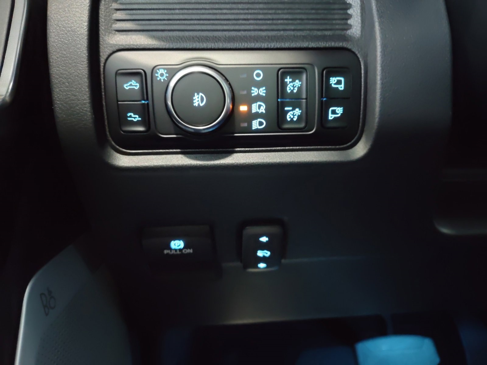 Used Car 2025 Ford F-250sd  Platinum For Sale Under $90,000 In San Antonio, Texas