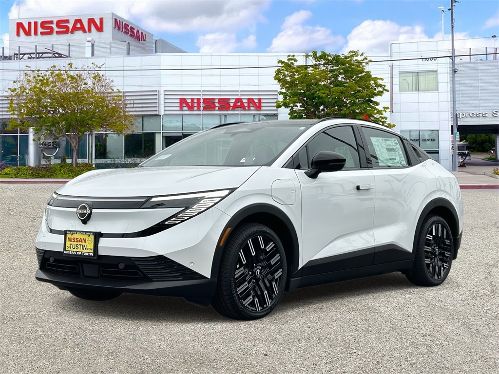 2026 Nissan LEAF Platinum+'s photo