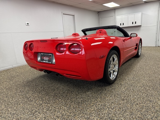 2000 Chevrolet Corvette Base photo 4
