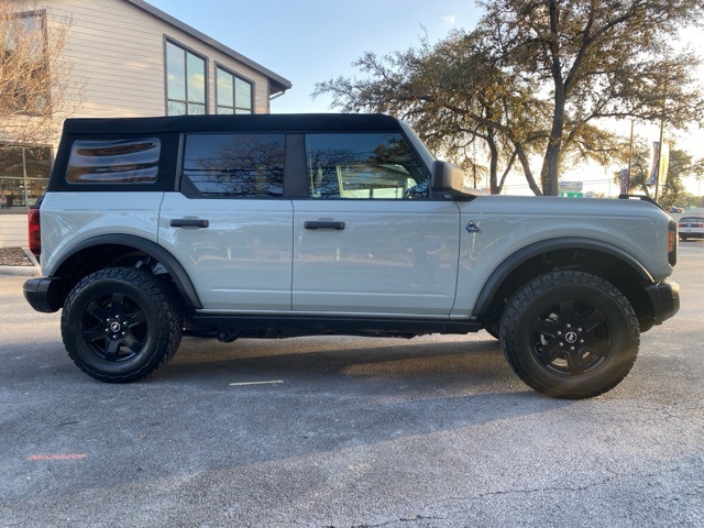 Used Car 2023 Ford Bronco  Black Diamond For Sale Under $40,000 In San Antonio, Texas