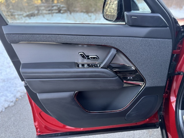 2025 Land Rover Range Rover Sport P360 SE AWD