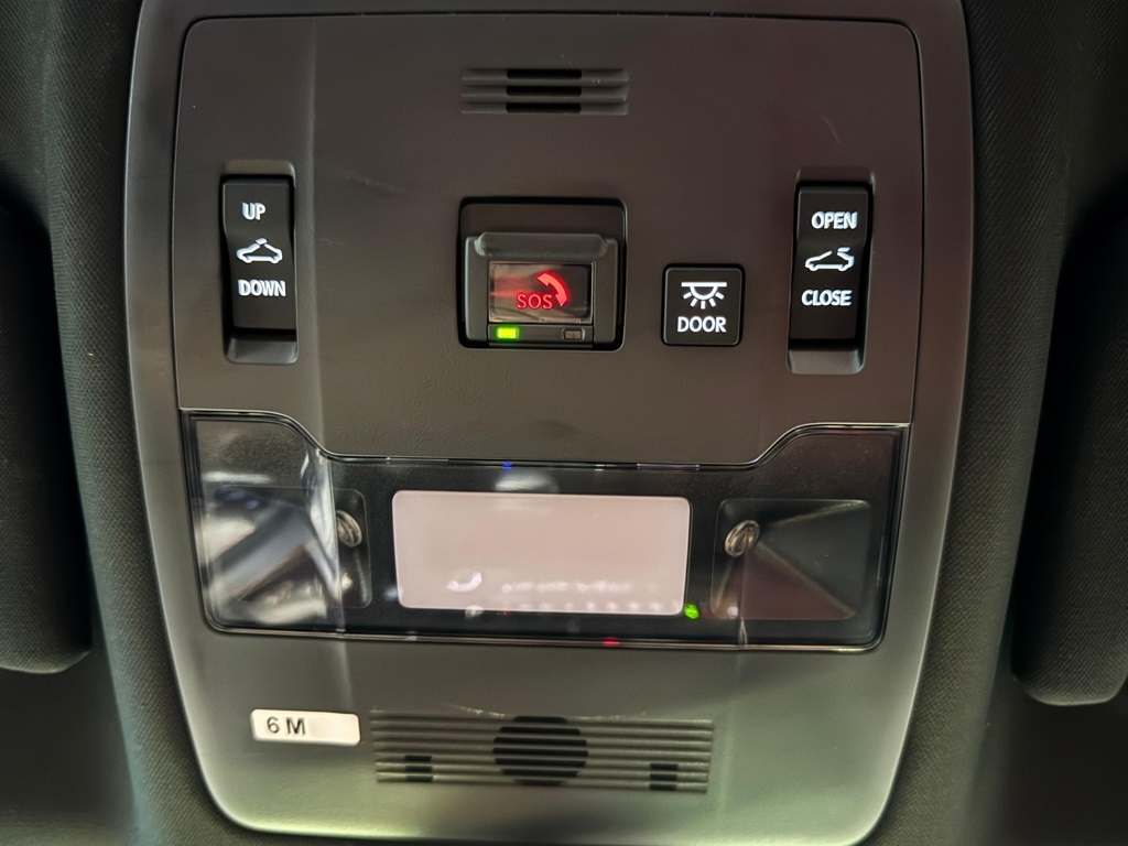 Thumbnail: 2025 Lexus ES - 19