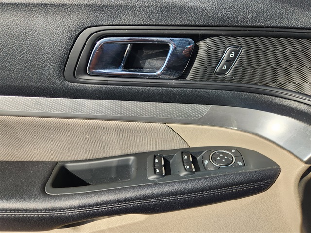 2018 Ford Explorer Base Black at Texan Dodge Chrysler Jeep Ram