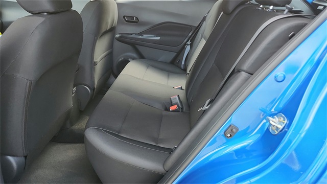 2025 Nissan Kicks Play