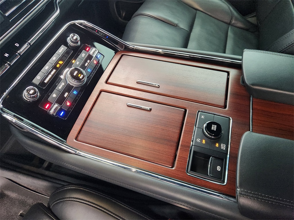 2023 Lincoln Navigator Reserve White at Bayway Cadillac Southwest