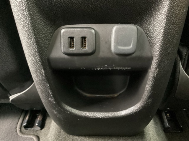 Used Car 2016 Chevrolet Colorado  Z71 For Sale Under $20,000 In San Antonio, Texas