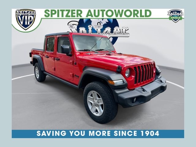 Firecracker Red Clearcoat 2020 Jeep Gladiator Sport Crew Cab 4WD Pickup Truck Four-Wheel Drive 8-Speed Automatic