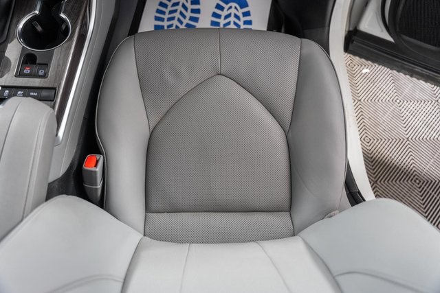 ToyotaHighlander Hybrid36