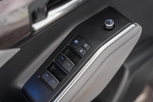 ToyotaHighlander Hybrid44