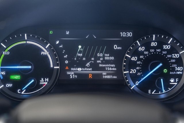 ToyotaHighlander Hybrid49