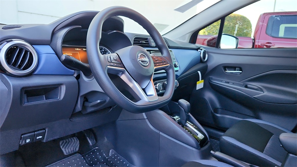 2025 Nissan Versa