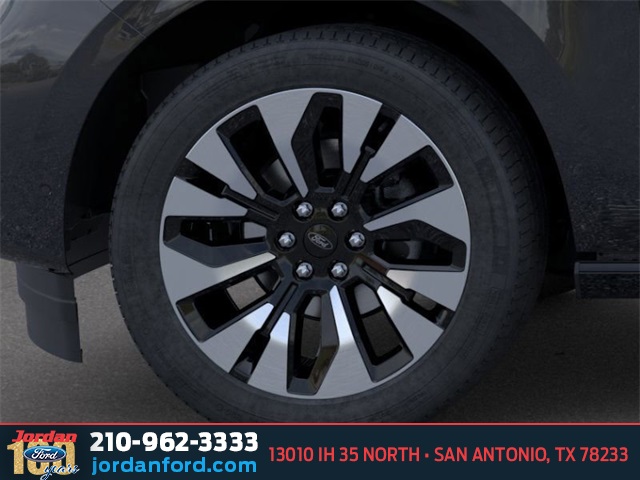 New Car 2025 Ford Expedition  Platinum For Sale Under $80,000 In San Antonio, Texas
