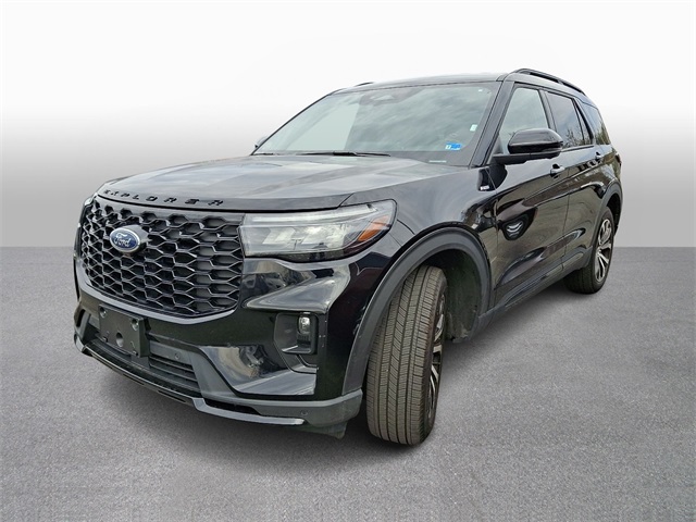 2025 Ford Explorer ST-Line AWD