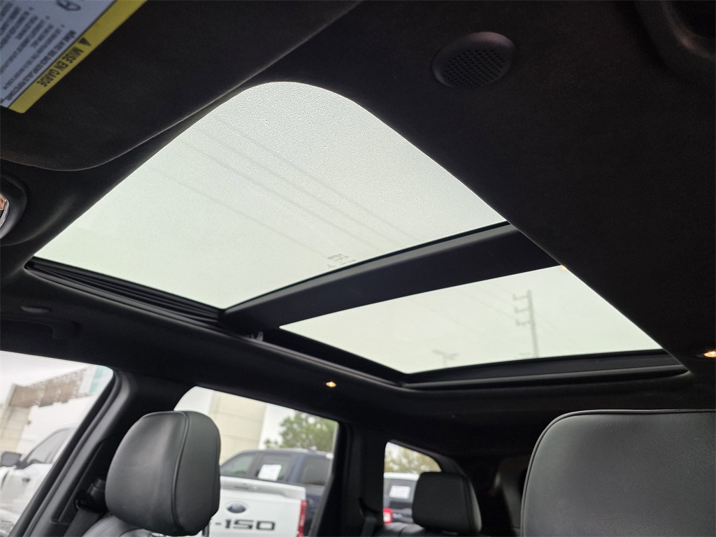 2016 Jeep Grand Cherokee Summit Black at Durrett Motor Company