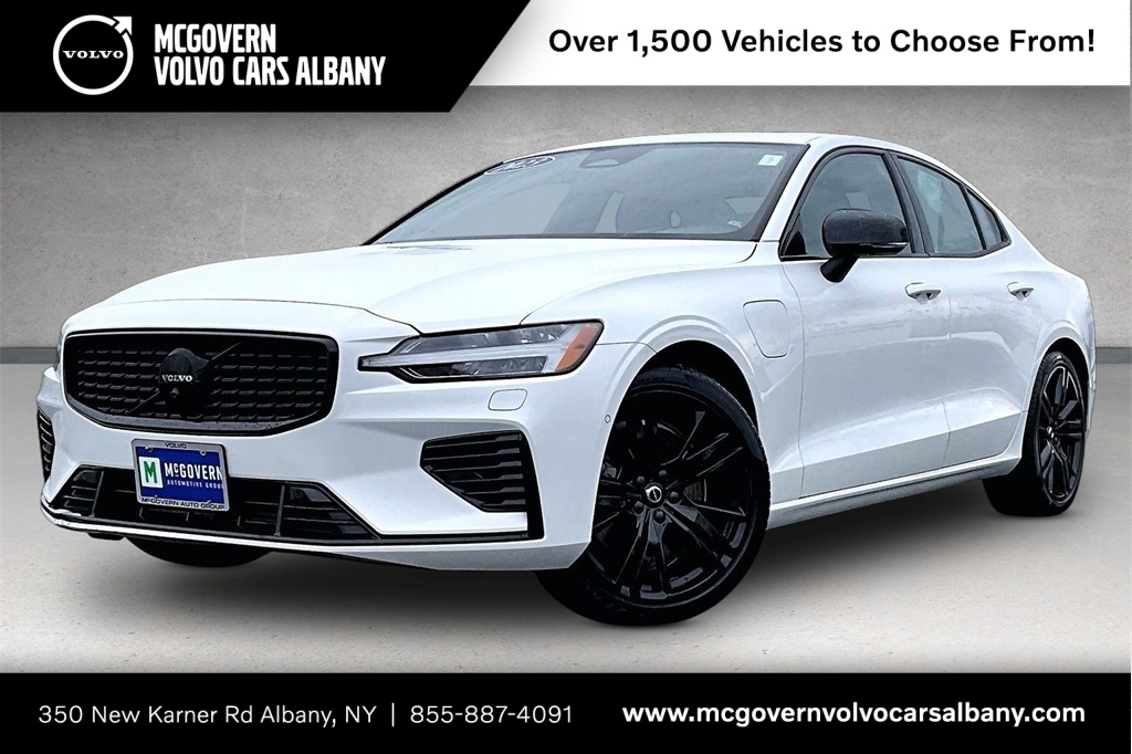 2023 Volvo S60 Recharge T8 Plus Black Edition eAWD