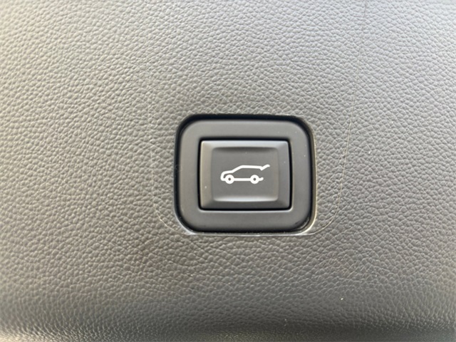 Used Car 2023 Chevrolet Traverse  Lt For Sale Under $30,000 In San Antonio, Texas