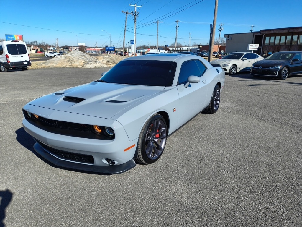 2022 Dodge Challenger R/T Scat Pack RWD
