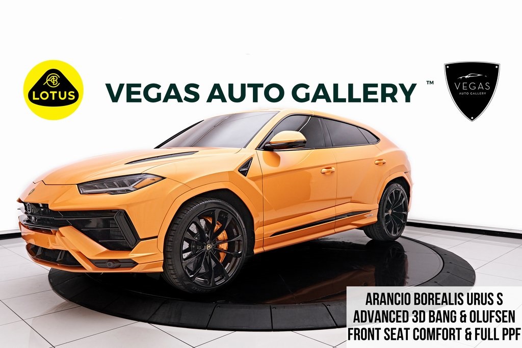 /2023 Lamborghini Urus