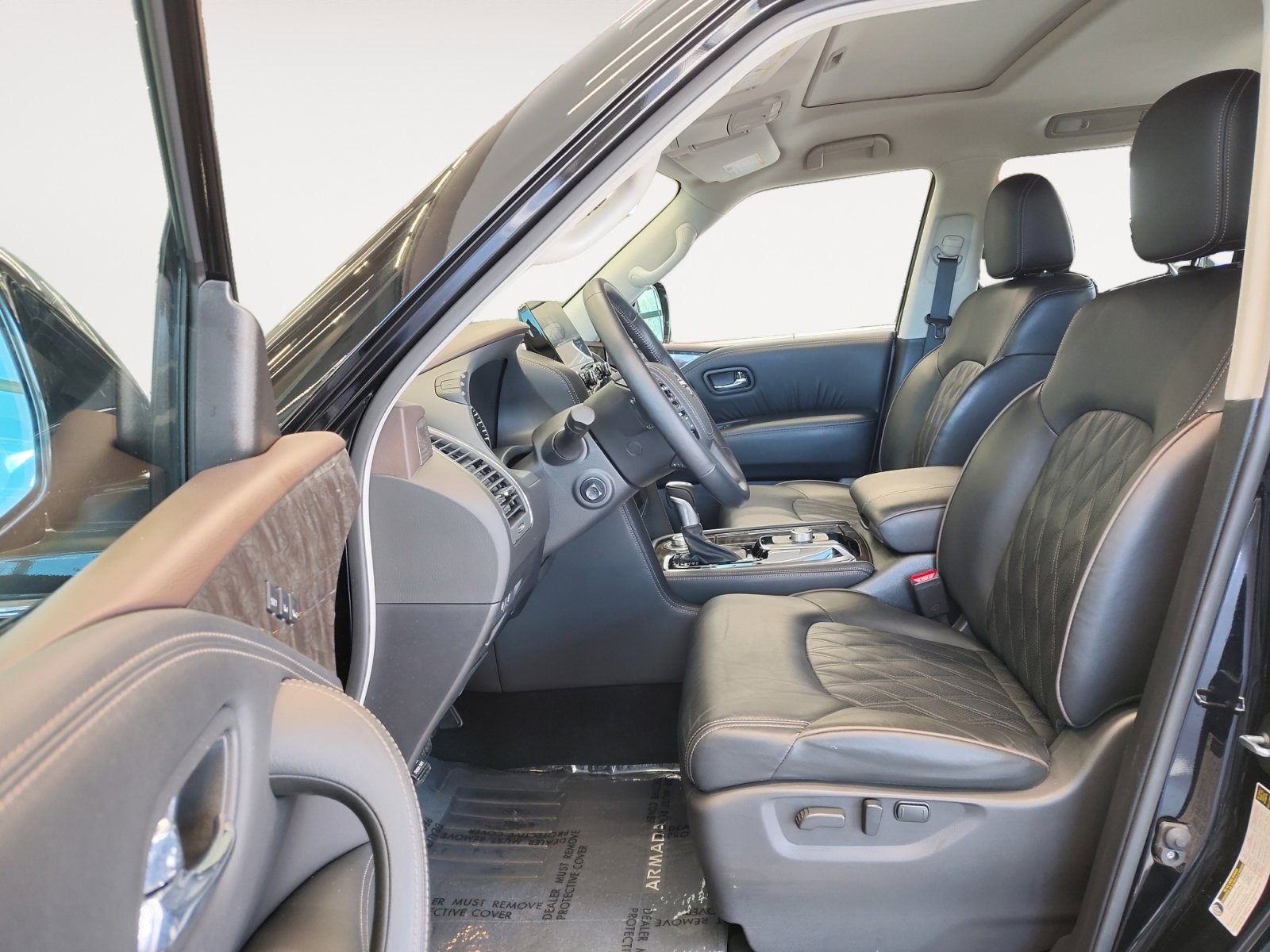 Used Car 2024 Nissan Armada  Platinum For Sale Under $60,000 In San Antonio, Texas