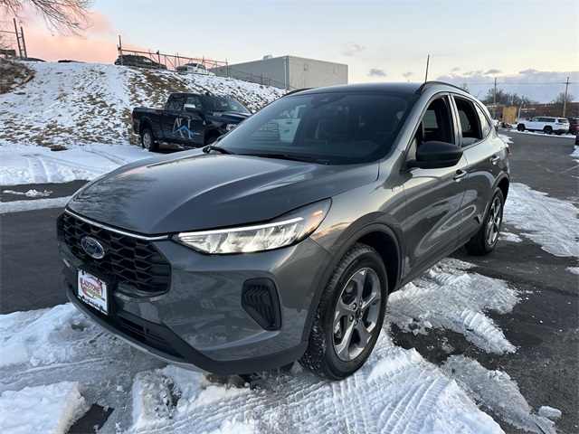 Used 2025 Ford Escape ST-Line with VIN 1FMCU9MN1SUB18500 for sale in Kansas City