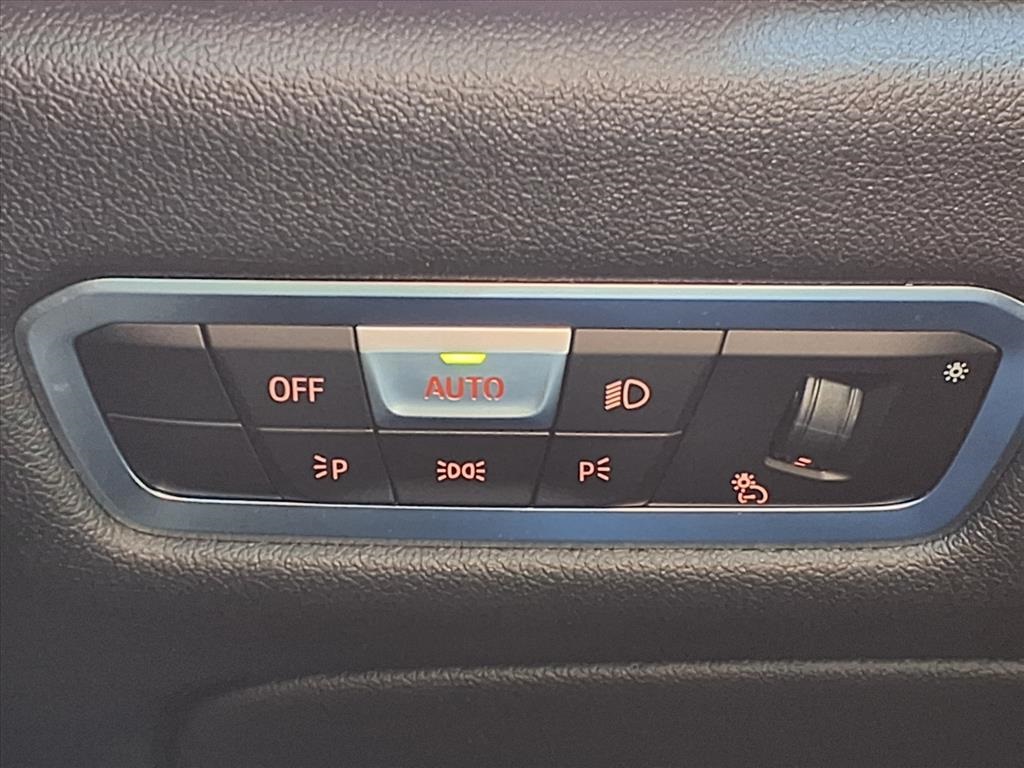 2023 BMW X5 sDrive40i White at Baytown Hyundai