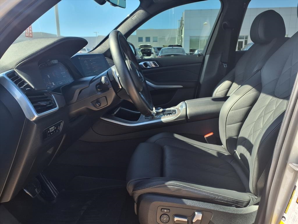 2023 BMW X5 sDrive40i White at Baytown Hyundai