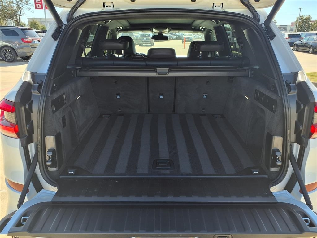 2023 BMW X5 sDrive40i White at Baytown Hyundai