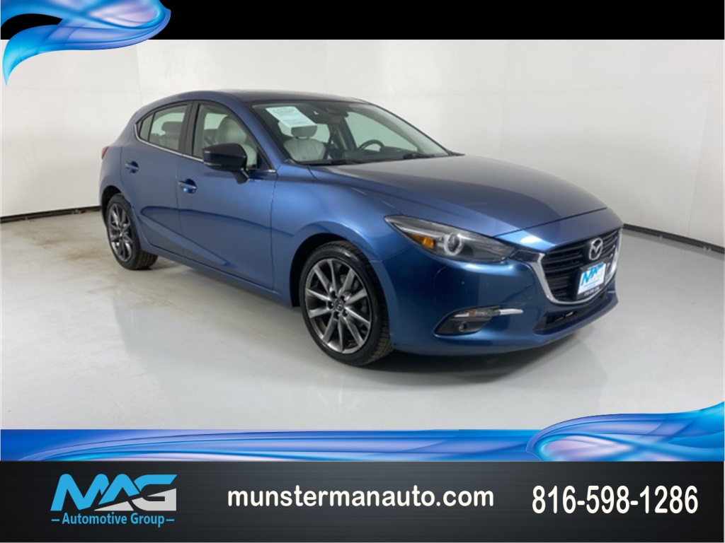 2018 Mazda MAZDA3 Grand Touring Hatchback