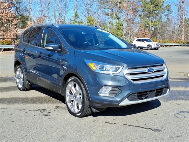 2019 Ford Escape Titanium FWD