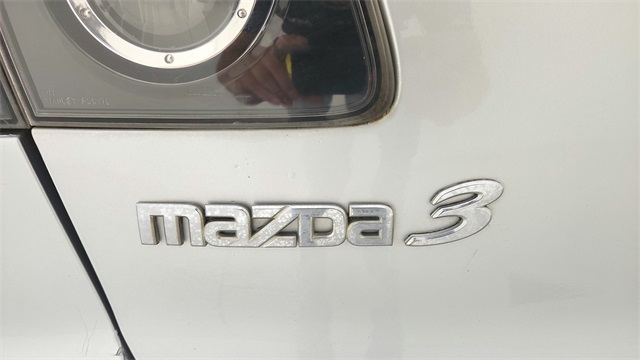 2009 Mazda Mazda3 i Sport Silver at Emmons Autoplex