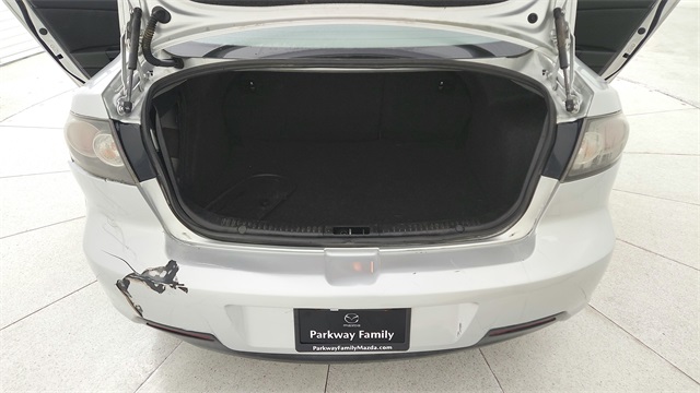 2009 Mazda Mazda3 i Sport Silver at Emmons Autoplex