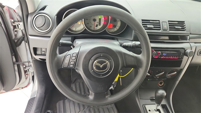 2009 Mazda Mazda3 i Sport Silver at Emmons Autoplex