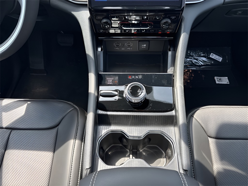 2025 Jeep Grand Cherokee L